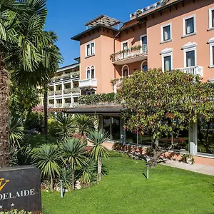 Regina Adelaide Hotel